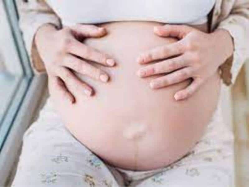 Tại sao nằm ngửa thai nhi đạp nhiều hơn bình thường?