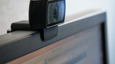 Sự khác nhau giữa camera và webcam là gì?